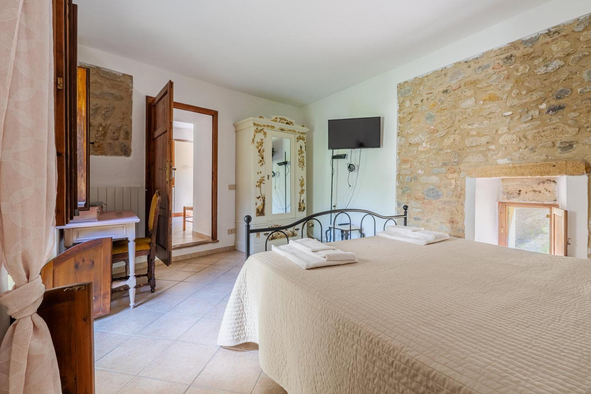 Molino Del Prato Apartment Volterra Luaran gambar